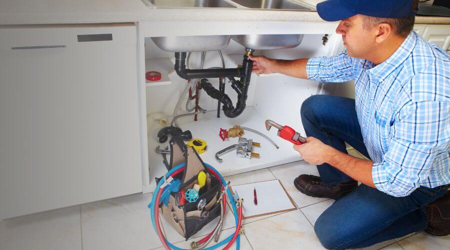Professional expert plumbing services in Omaha, IL